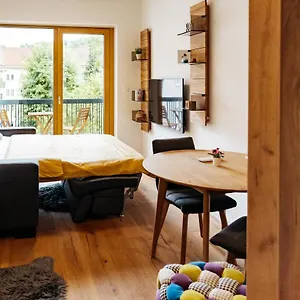 https://cosy-friday-stylish-apartment-in-siska.hotels-in-ljubljana.com