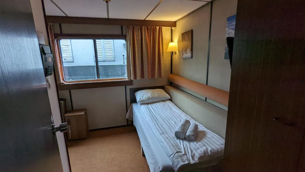 Ms Diana Hotel - Cruises Vienna Austria
