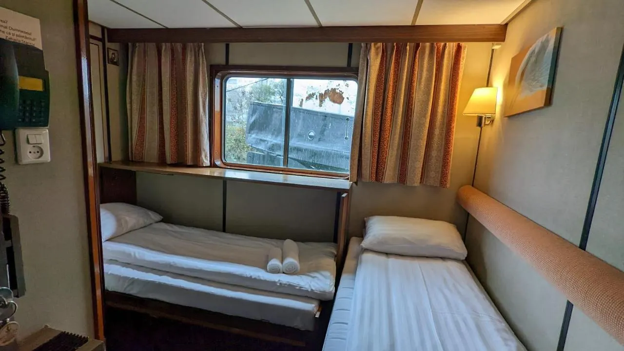 Ms Diana Hotel - Cruises Vienna 0*,